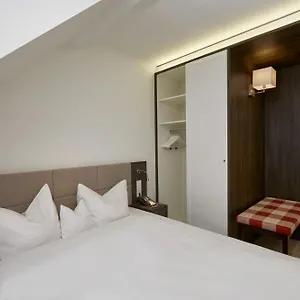 **** Hotel H+ Germany